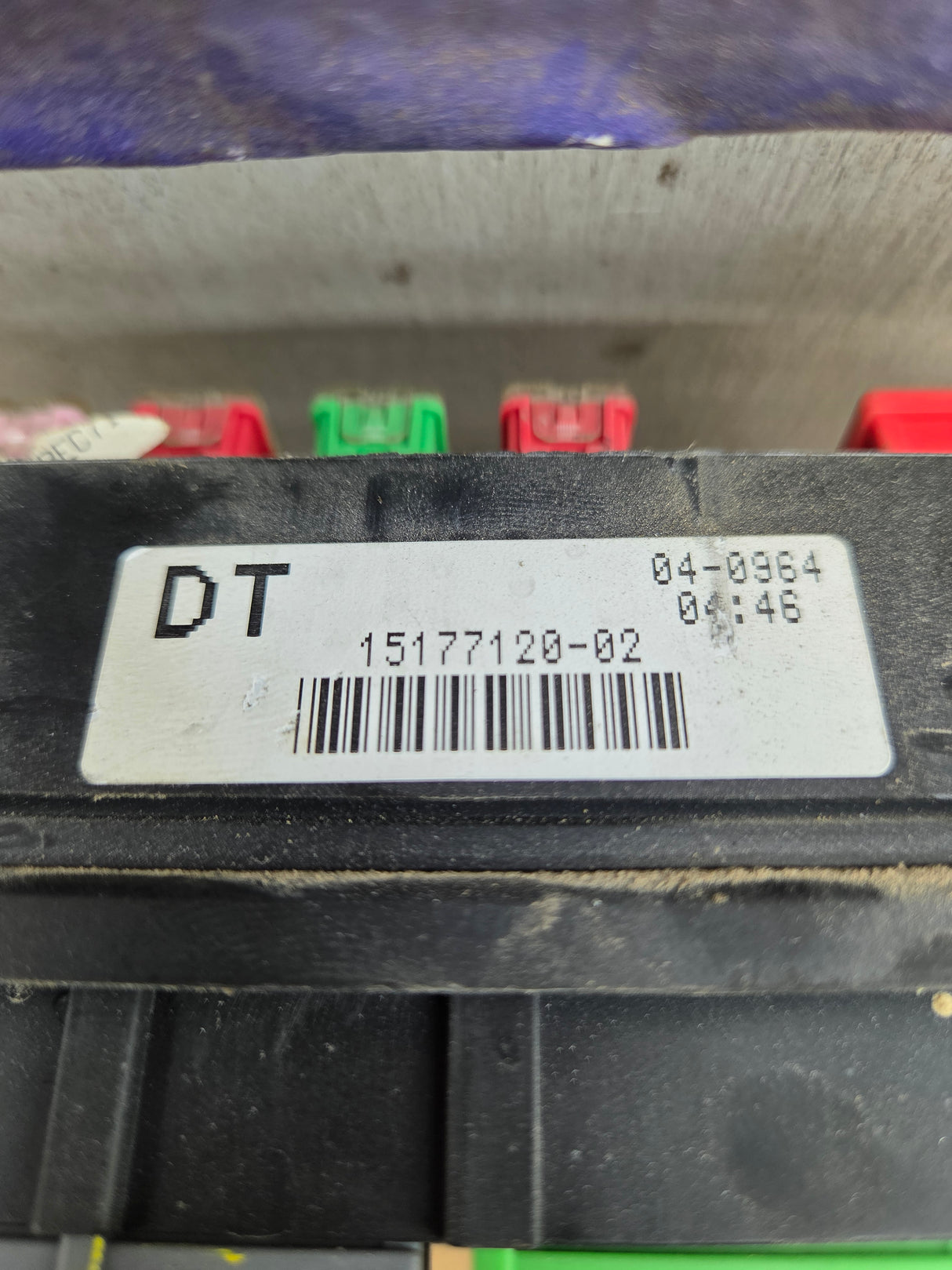 2003-2005 Chevrolet Silverado / GMC Sierra 2500 3500 Duramax Engine Bay Fuse Box