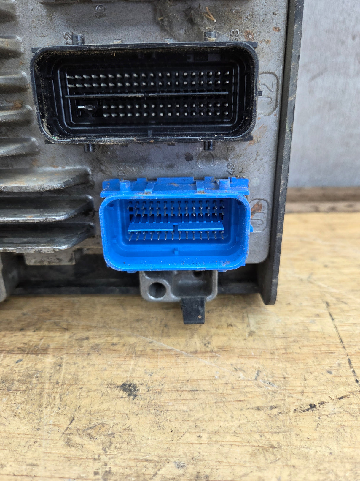 2010-2013 Chevrolet Silverado 2500 6.0L PCM AA7G / 12649297