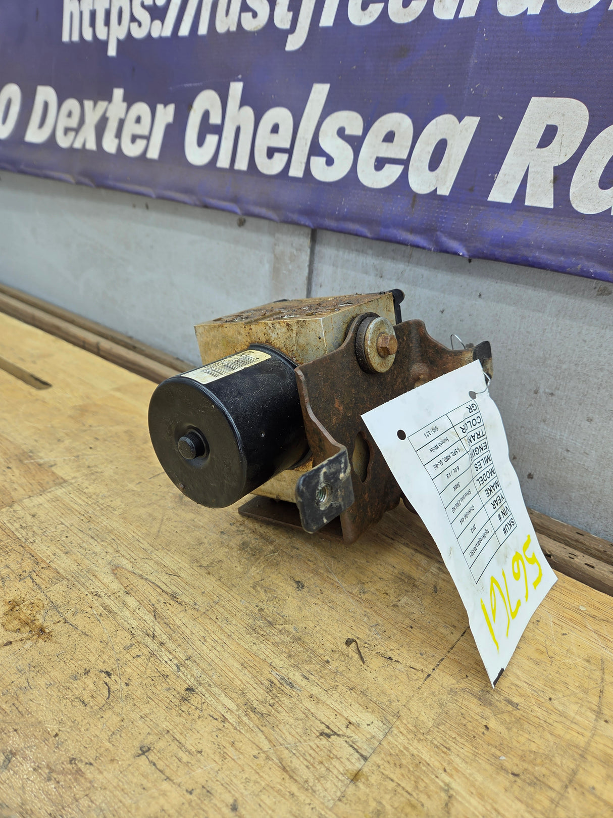 2012-2014 Chevrolet Silverado GMC 2500 3500 ABS Pump Module 4 Wheel ABS 22761034