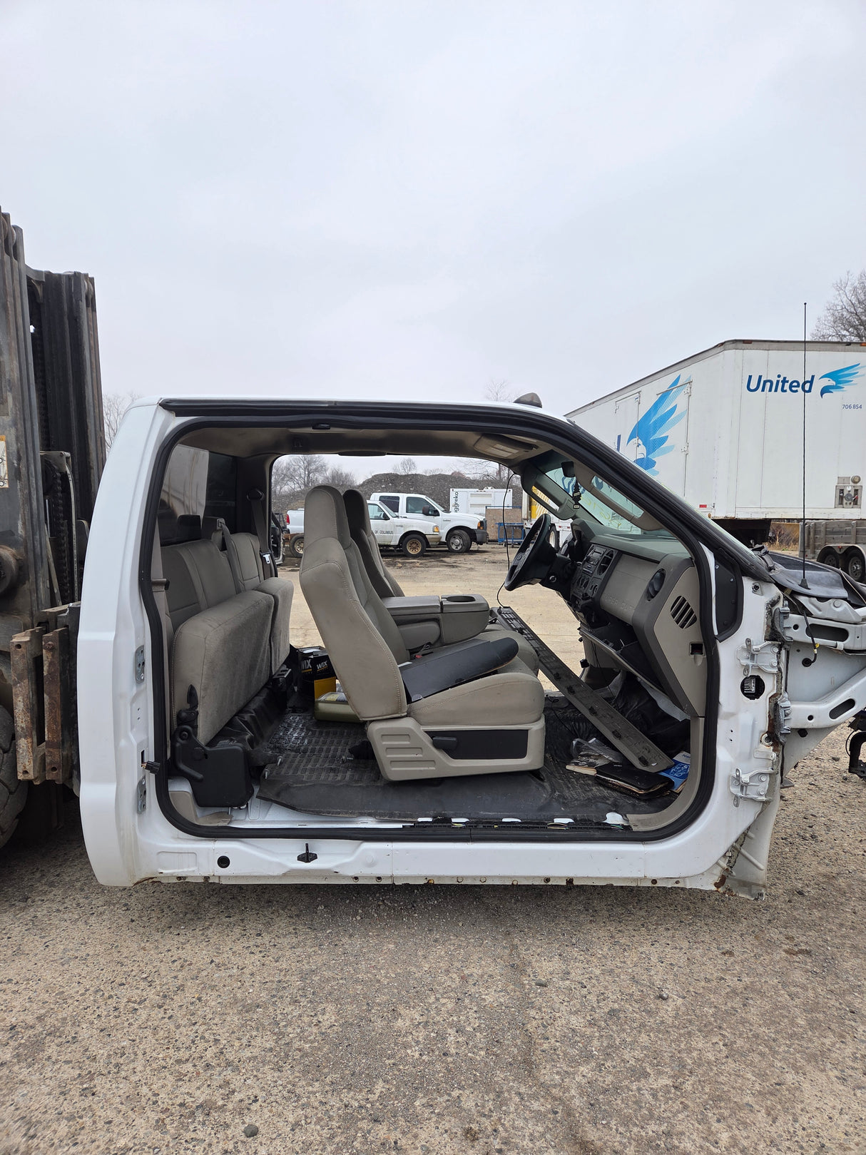 2008-2010 Ford Super Duty F250 F350 F450 F550 Extended Cab