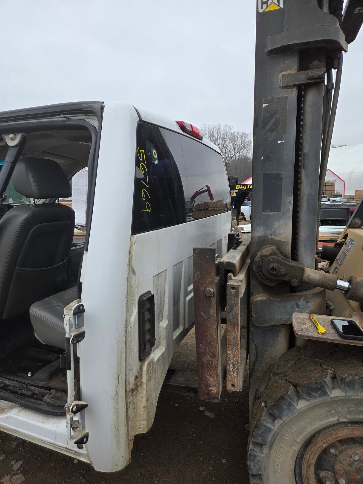 2007-2013 Chevrolet Silverado / GMC Sierra 1500 2500 3500 HD Extended Cab