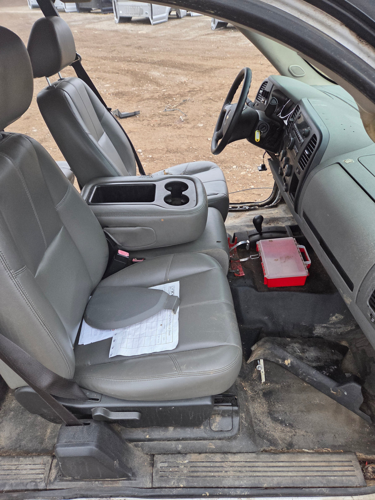 2007-2013 Chevrolet Silverado / GMC Sierra 1500 2500 3500 HD Extended Cab