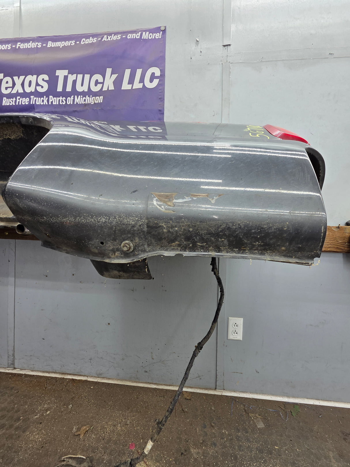 2011-2016 Ford F250 F350 Super Duty 8' Long Bed Truck Bed Driver Side BEDSIDE