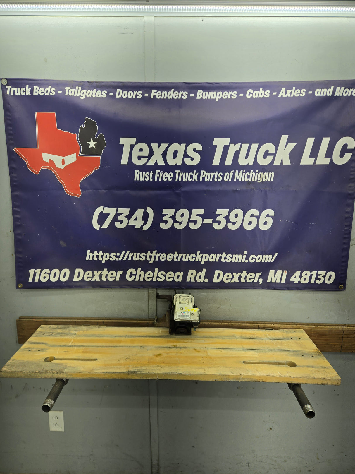 2006-2007 Chevrolet GMC 2500 3500 ABS Pump Module Control Assembly