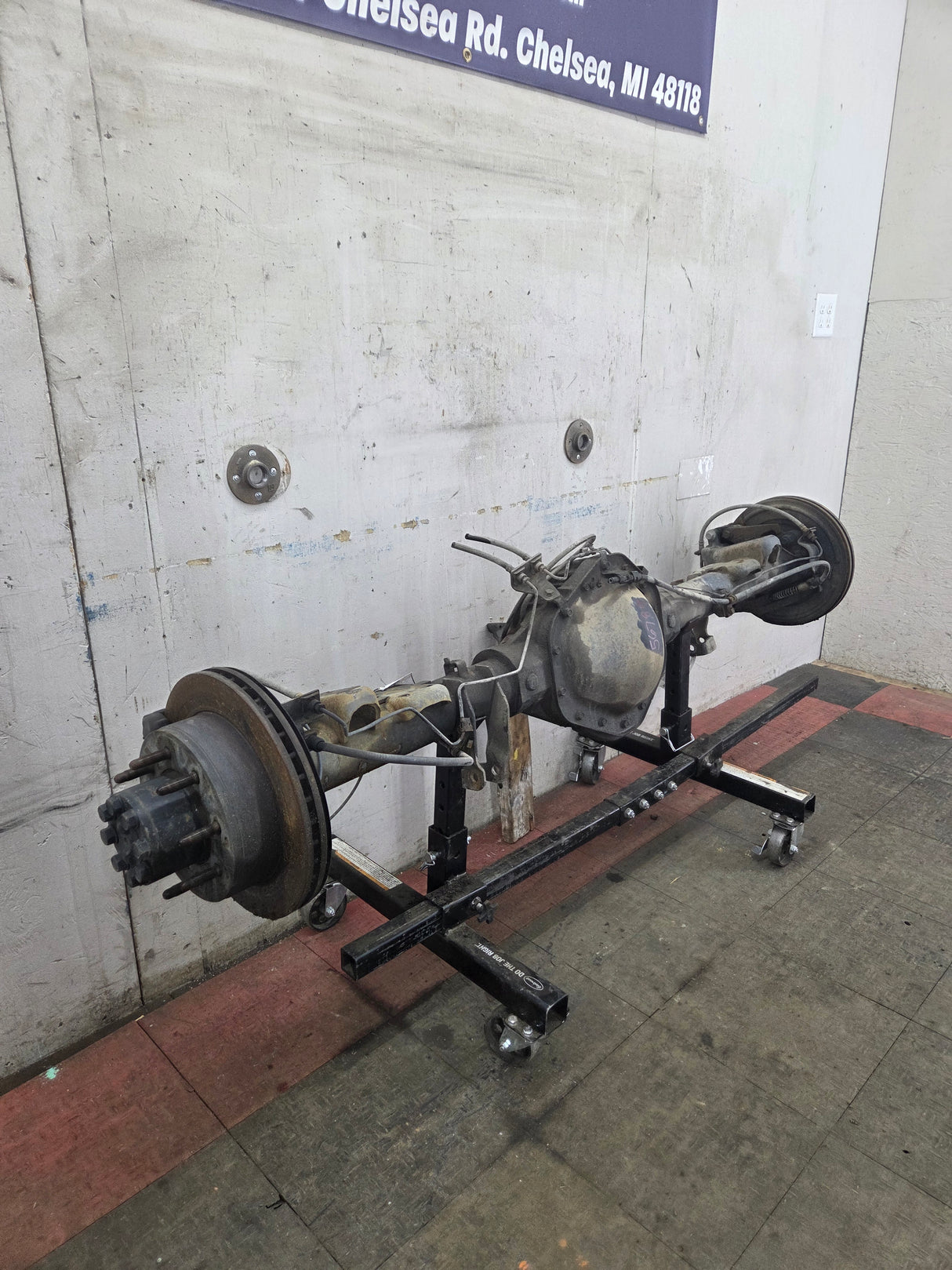 2008-2010 Chevrolet Silverado / GMC Sierra 2500 2500HD 3500HD Rear Axle 3.73 10.5"