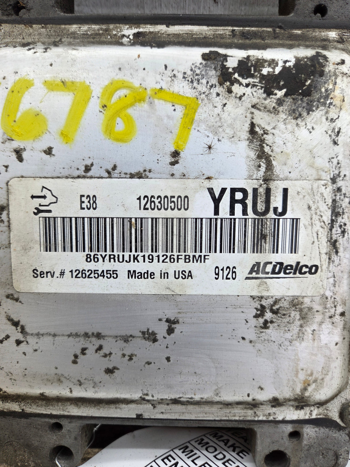2009 GMC Sierra 2500 HD 3500 HD PCM YRUJ / 12630500