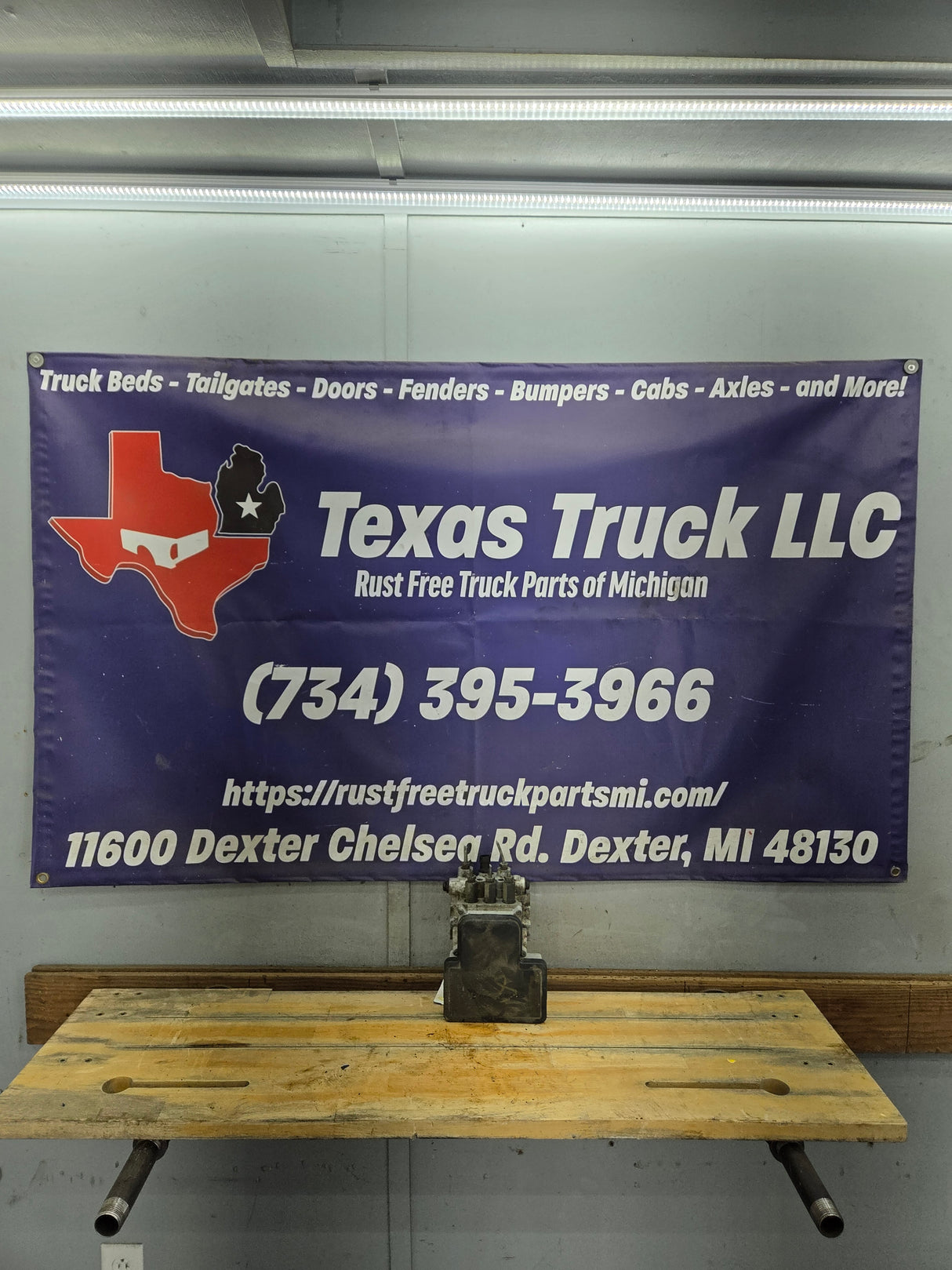 1996-1999 Chevrolet Silverado GMC Sierra ABS Pump Module Control Assembly