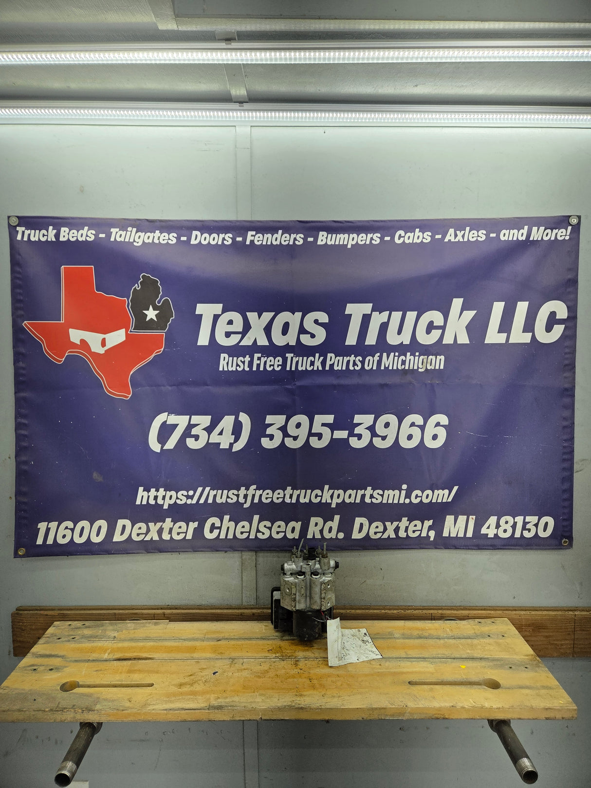 1996-1999 Chevrolet Silverado GMC Sierra ABS Pump Module Control Assembly