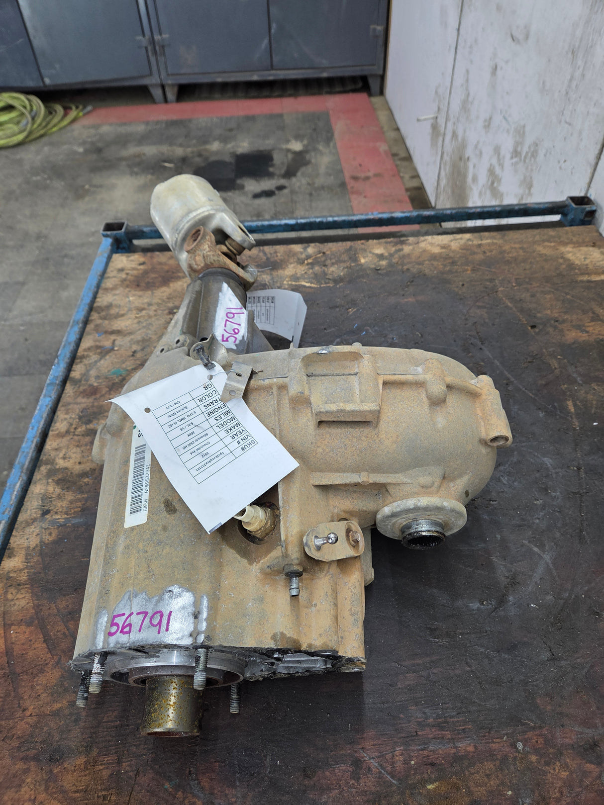 2011-2016 Chevrolet Silverado GMC Sierra 2500HD 3500HD TRANSFER CASE 6L-90 TRANSMISSION 6 SPD