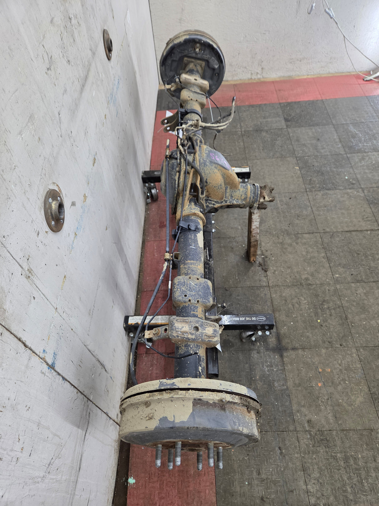 2009-2013 Chevrolet Silverado GMC Sierra 1500 Rear Axle 8.6" 3.42 Gear Ratio