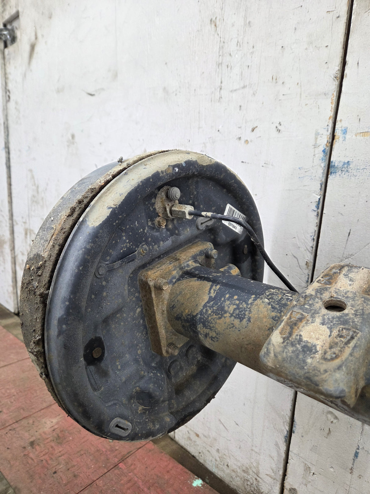 2009-2013 Chevrolet Silverado GMC Sierra 1500 Rear Axle 8.6" 3.42 Gear Ratio