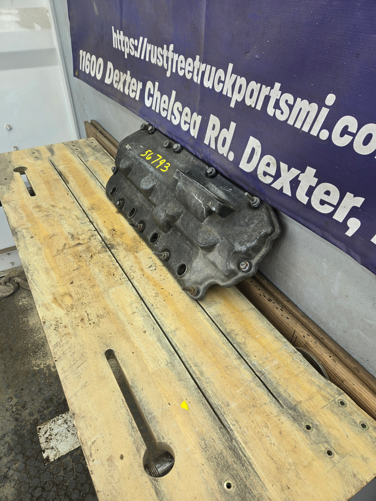 2008-2010 Ford 6.4 Power Stroke Right Hand Passenger Side Valve Cover