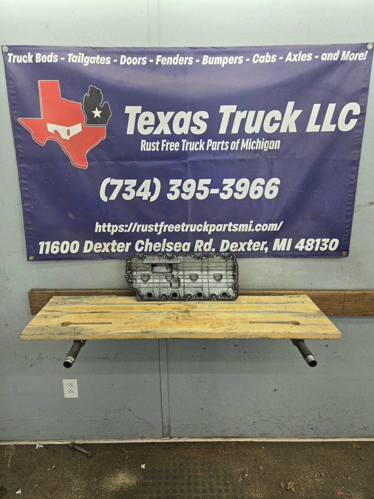 2008-2010 Ford 6.4 Power Stroke Right Hand Passenger Side Valve Cover