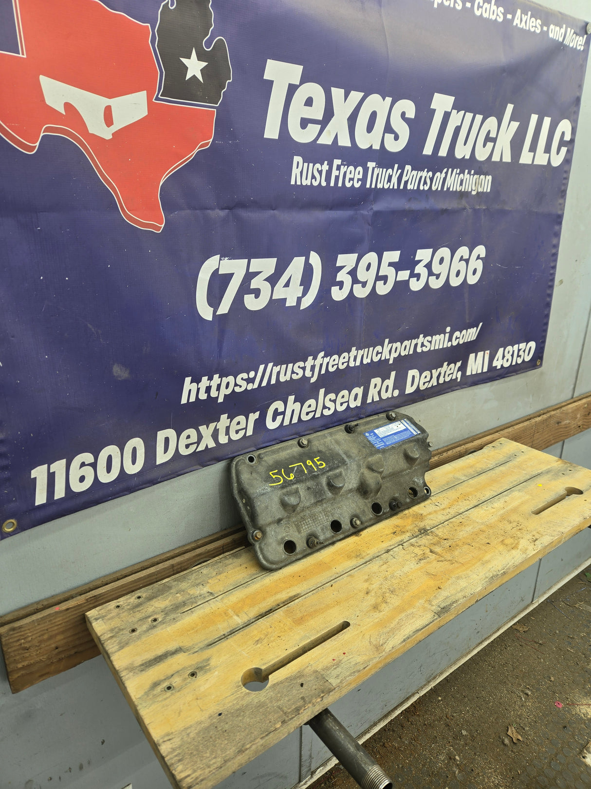 2008-2010 Ford 6.4 Power Stroke Left Hand Driver Side Valve Cover