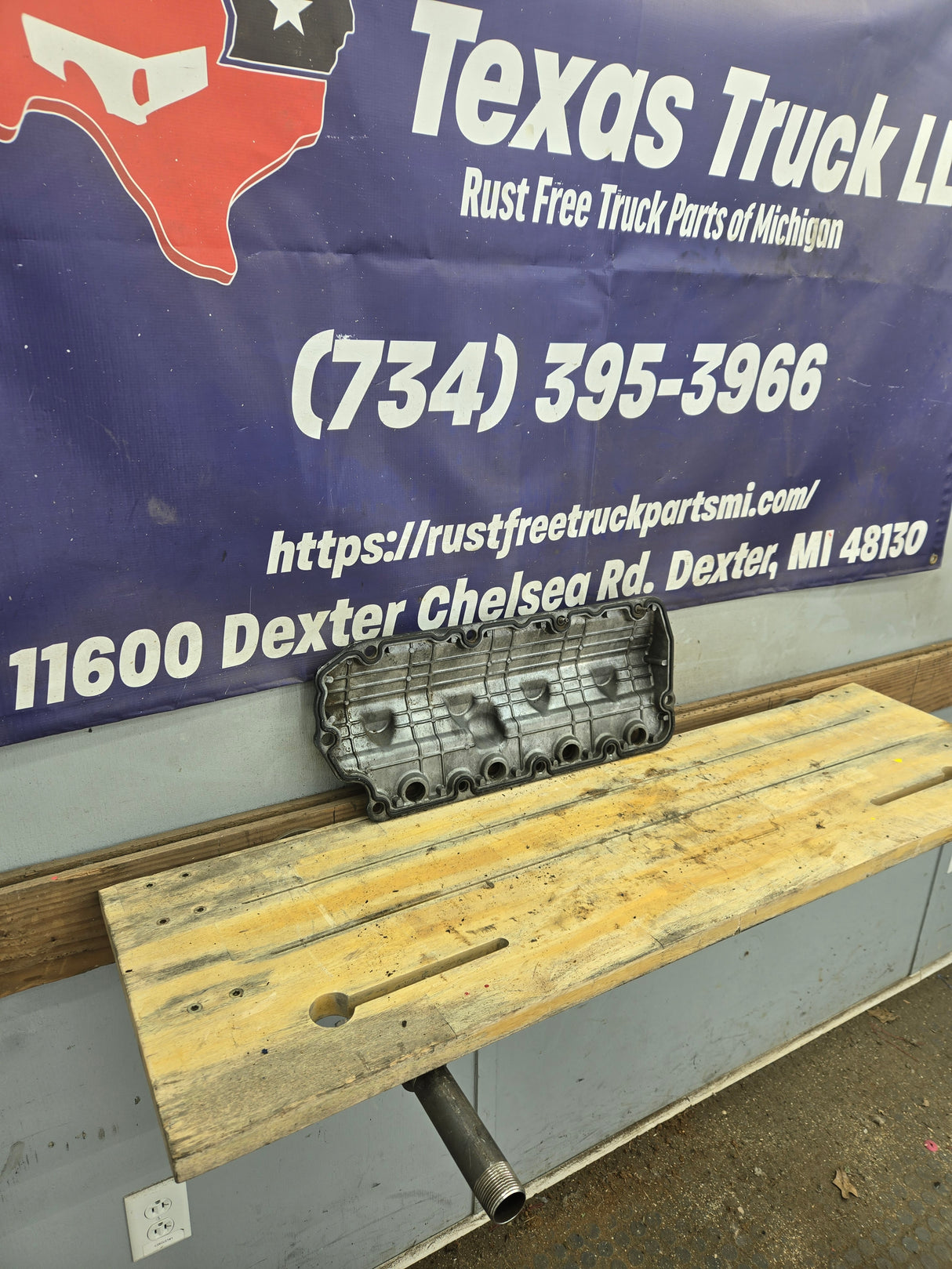 2008-2010 Ford 6.4 Power Stroke Left Hand Driver Side Valve Cover