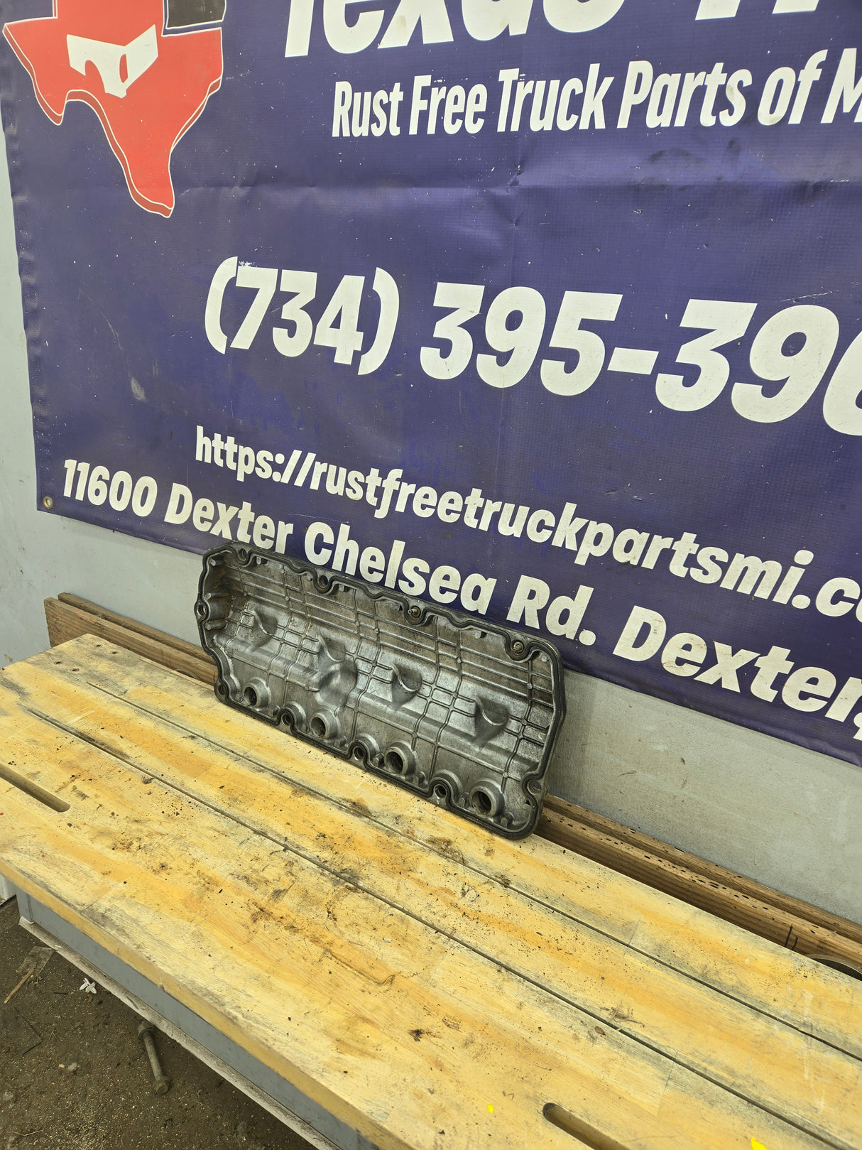 2008-2010 Ford 6.4 Power Stroke Left Hand Driver Side Valve Cover