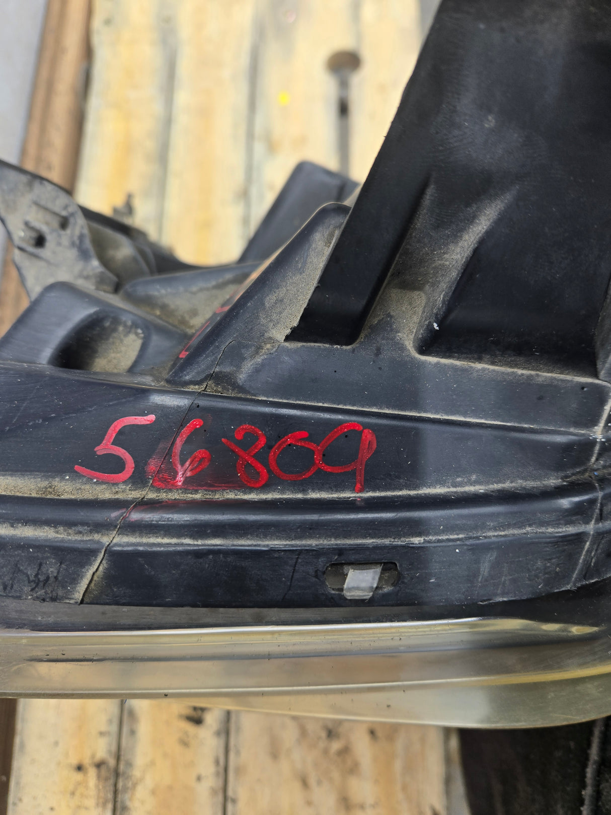 2008-2010 Ford Super Duty F250 F350 F450 F550 RH Passenger Side Composite Head Light