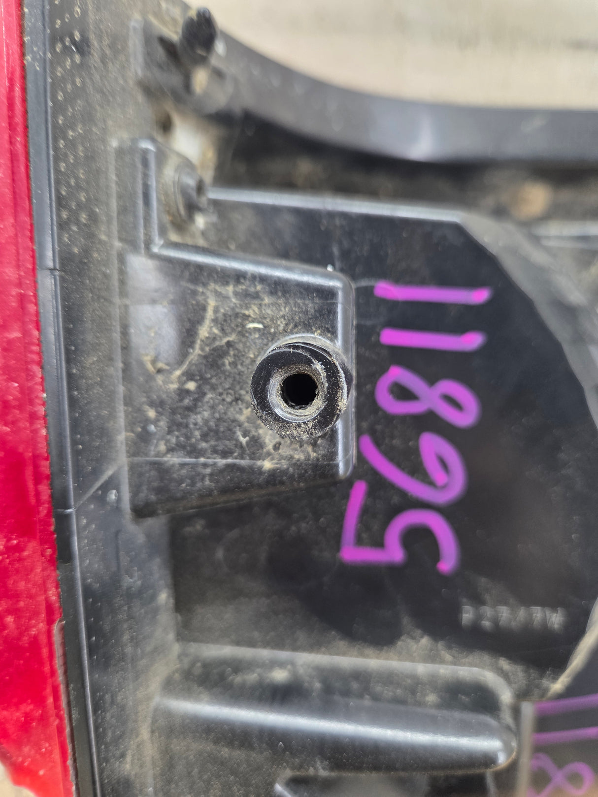 2020-2022 Ford Super Duty F250 F350 F450 F550 LH Driver Side Tail Light Halogen LC3B-13B505-AD