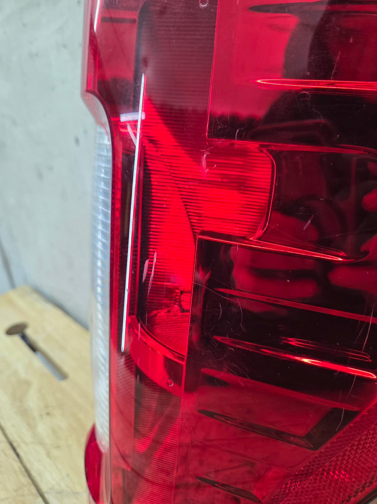 2017-2019 Ford Super Duty F250 F350 F450 F550 RH Passenger Side Tail Light Halogen HC3B-13B504-AD