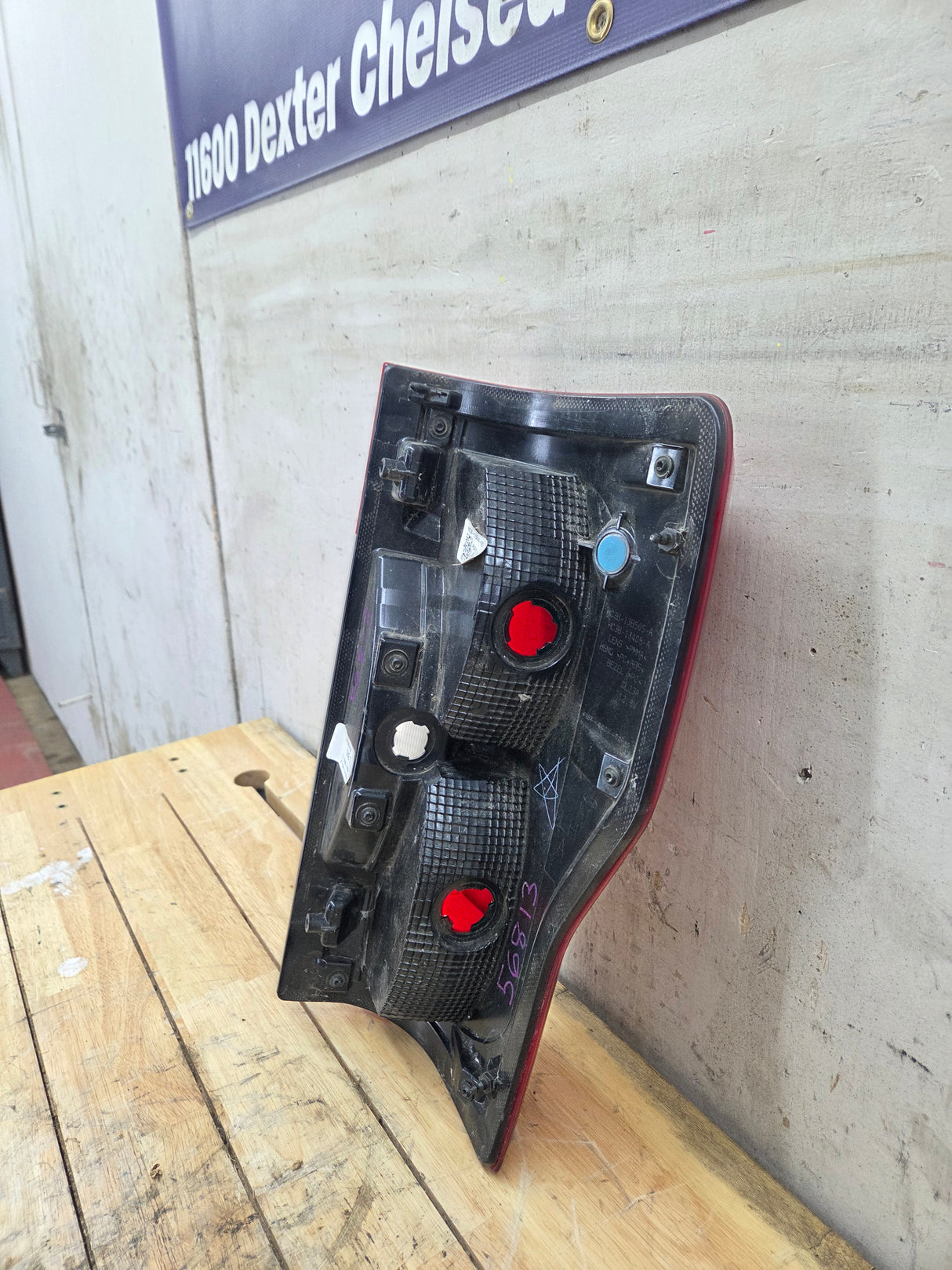 2017-2019 Ford Super Duty F250 F350 F450 F550 LH Driver Side Tail Light Halogen HC3B-13B505-AD