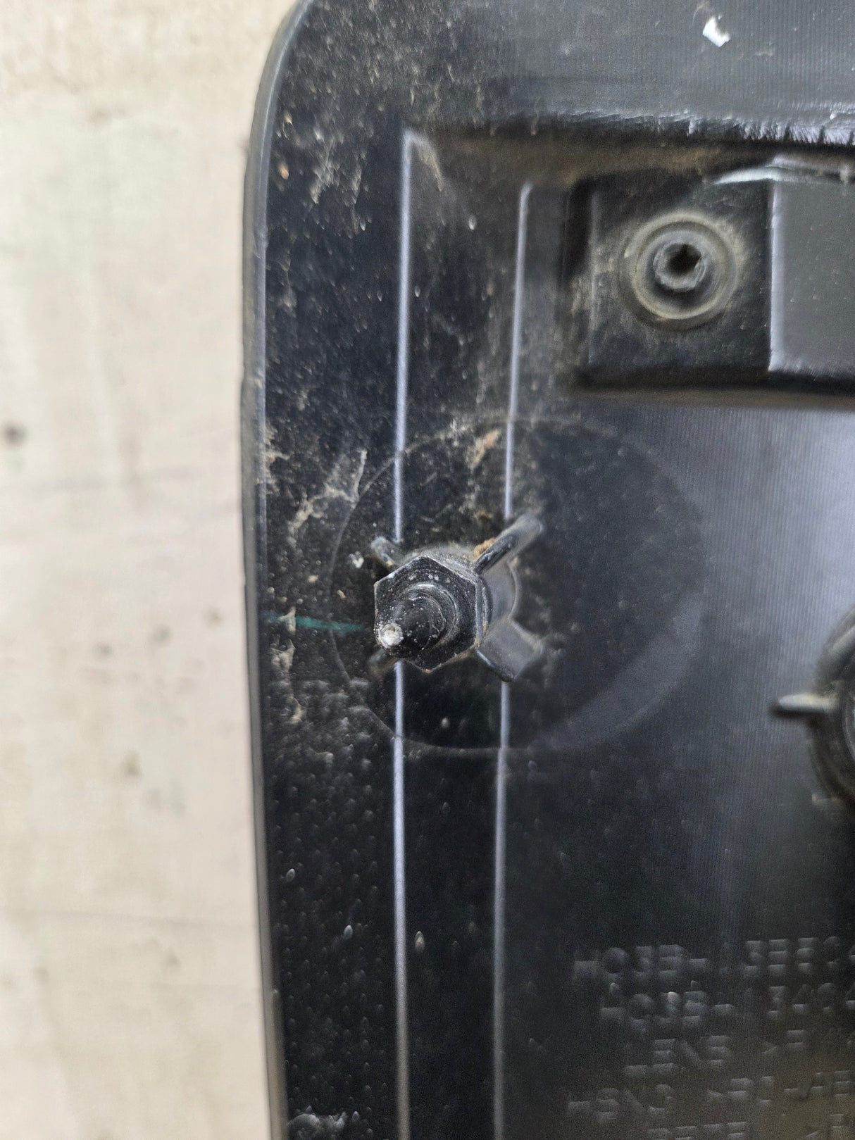 2017-2019 Ford Super Duty F250 F350 F450 F550 RH Passenger Side Tail Light Halogen HC3B-13B504-AD