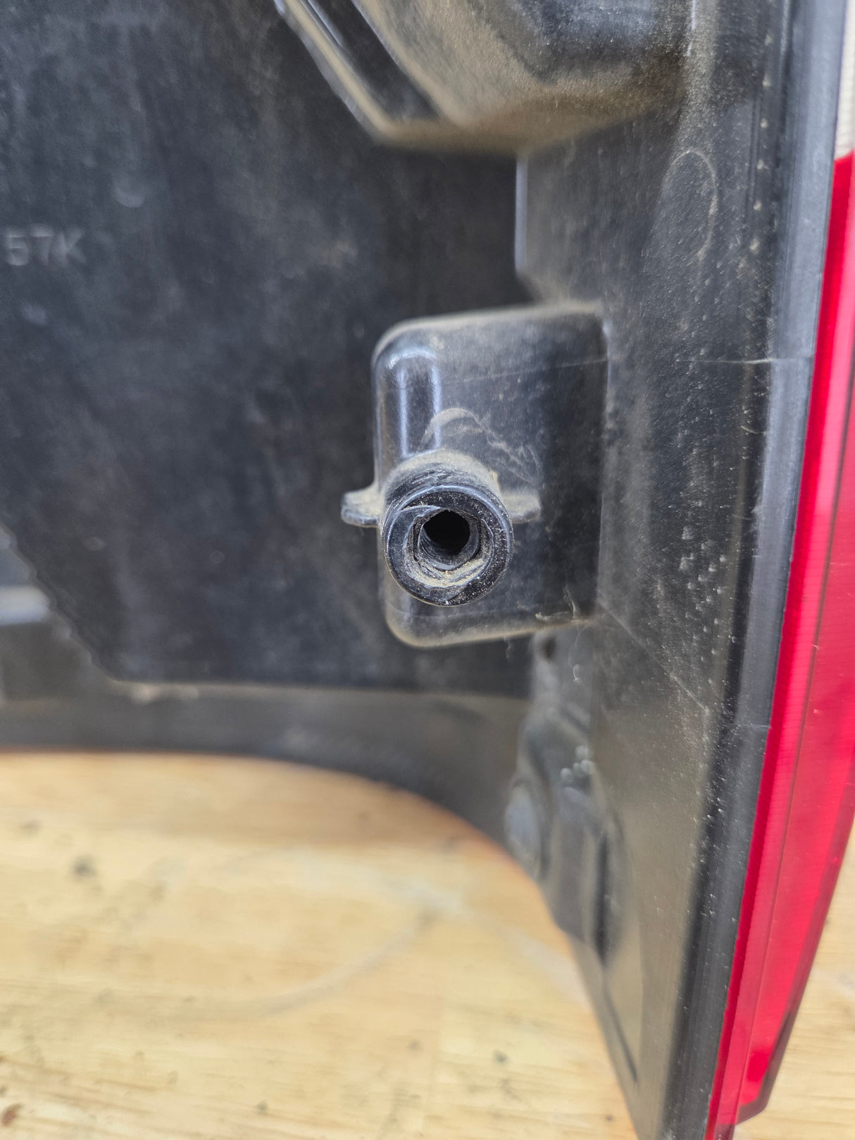 2017-2019 Ford Super Duty F250 F350 F450 F550 RH Passenger Side Tail Light Halogen HC3B-13B504-AD