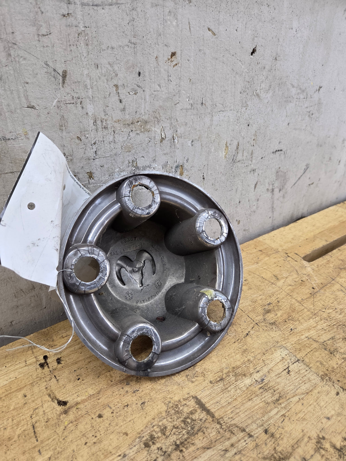 1994-2001 Dodge Ram 1500 OEM Center Wheel Cap Hub Cap 2nd Gen