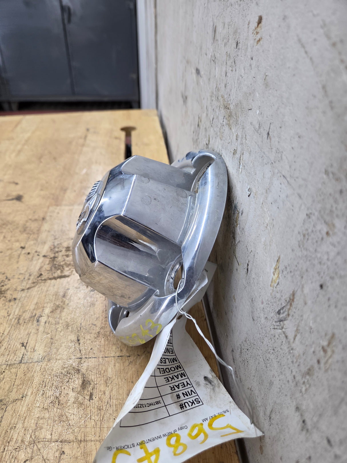 1994-2001 Dodge Ram 1500 OEM Center Wheel Cap Hub Cap 2nd Gen