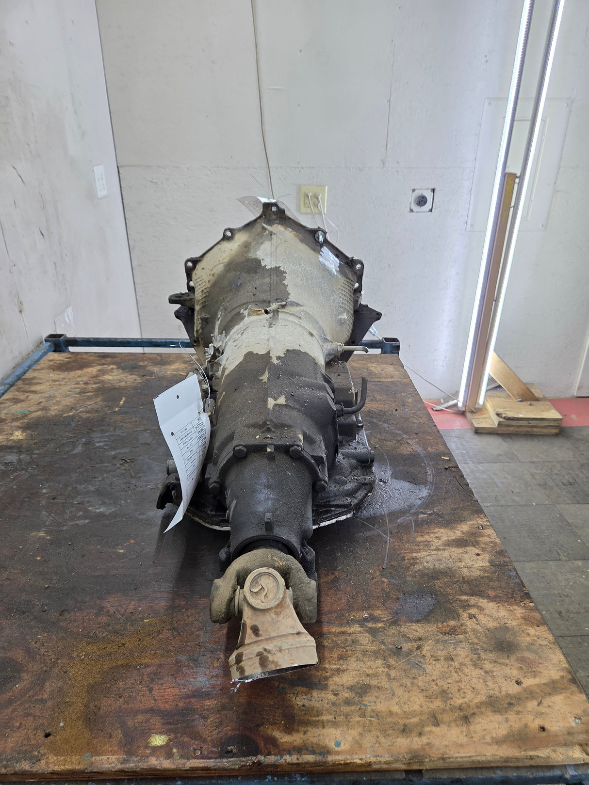 2000-2006 Chevrolet GMC 6.0L 4L80E 2wd 294K Miles AUTOMATIC TRANSMISSION 2500HD 3500HD