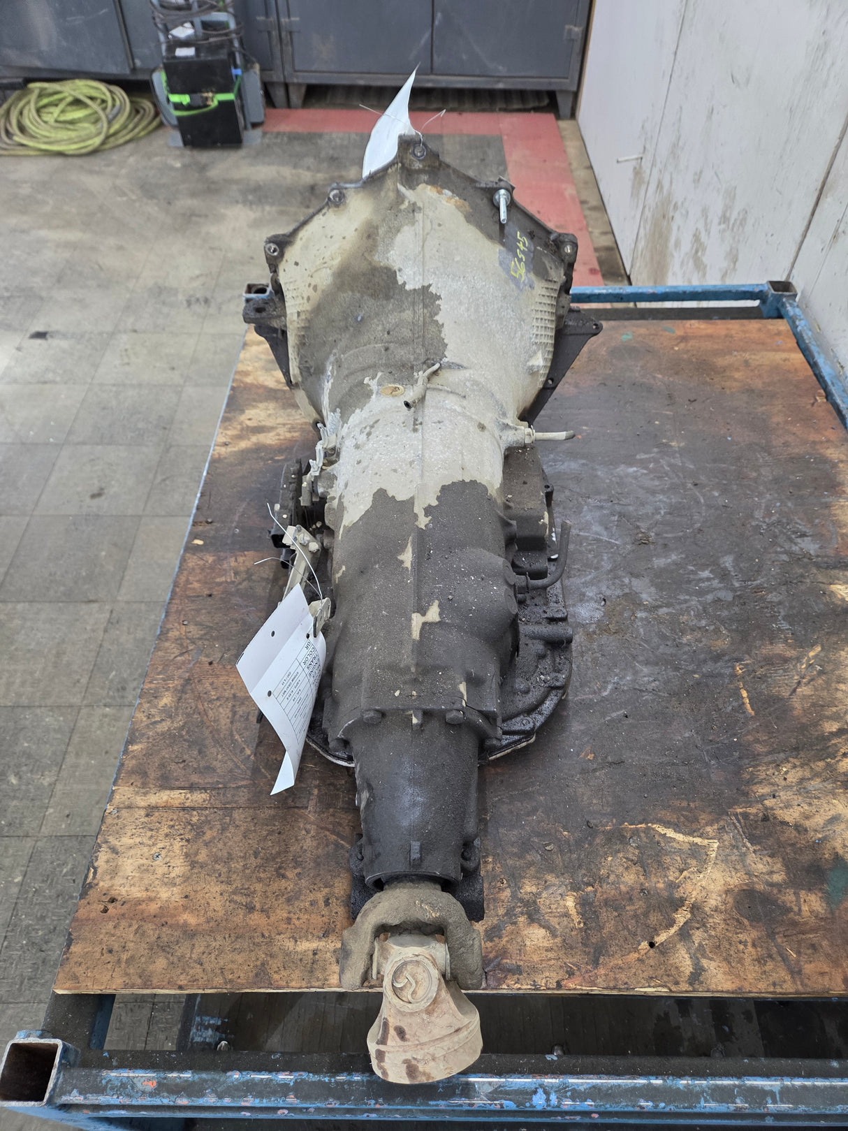 2000-2006 Chevrolet GMC 6.0L 4L80E 2wd 294K Miles AUTOMATIC TRANSMISSION 2500HD 3500HD