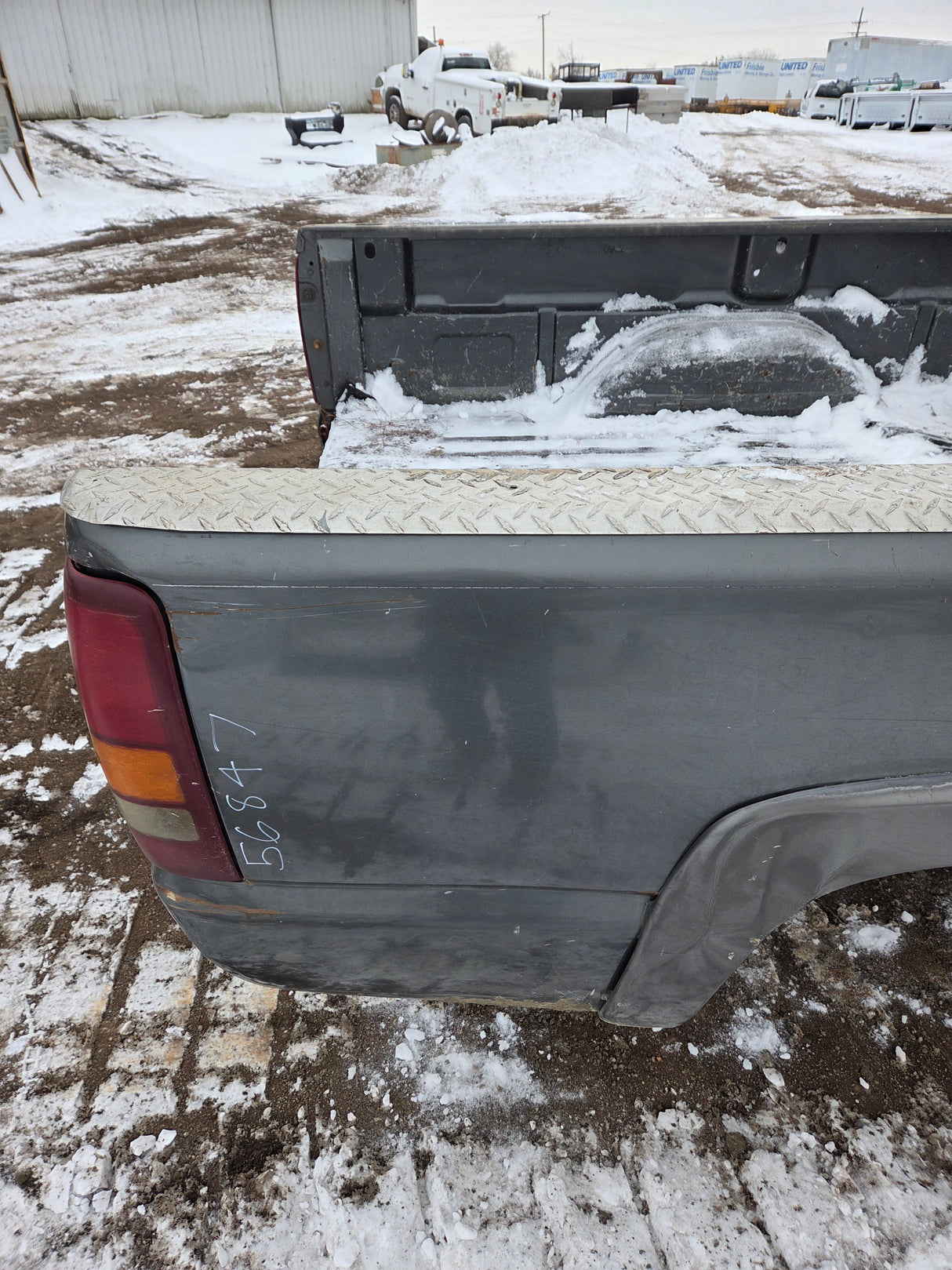 1999-2007 Chevrolet Silverado / GMC Sierra 1500 2500 3500 HD 8' Long Bed Truck Bed