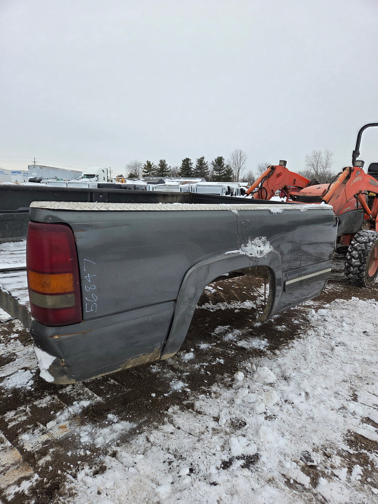 1999-2007 Chevrolet Silverado / GMC Sierra 1500 2500 3500 HD 8' Long Bed Truck Bed
