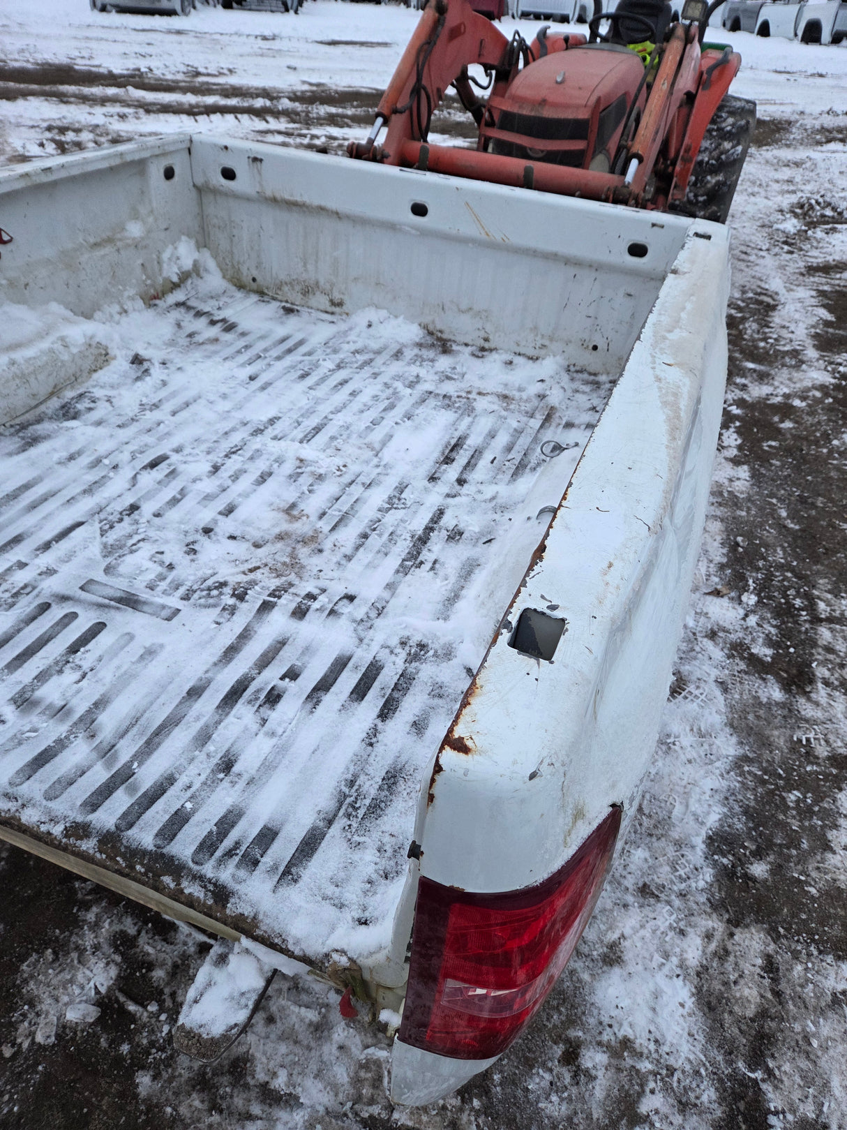 2007-2013 Chevrolet Silverado 1500 2500 3500 HD 6' 6" Short Truck