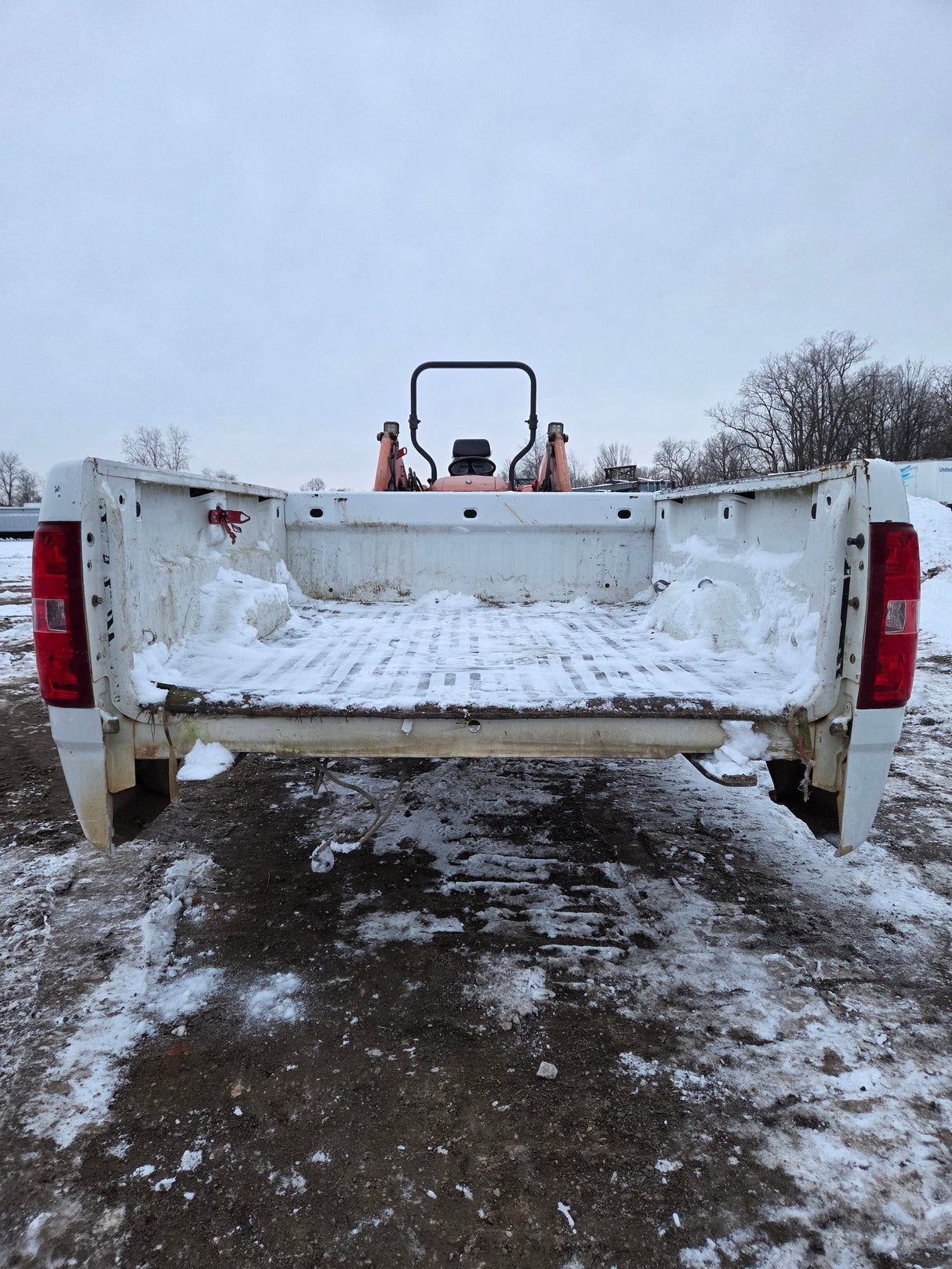 2007-2013 Chevrolet Silverado 1500 2500 3500 HD 6' 6" Short Truck