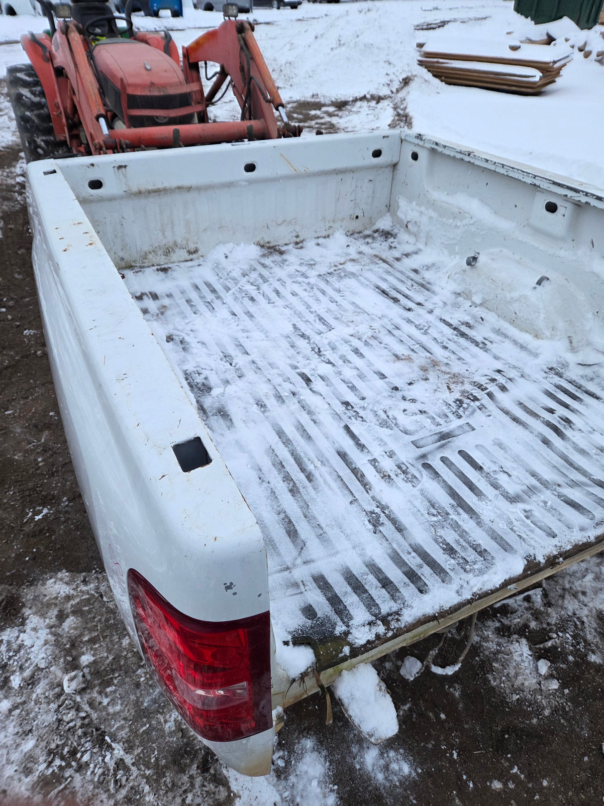 2007-2013 Chevrolet Silverado 1500 2500 3500 HD 6' 6" Short Truck