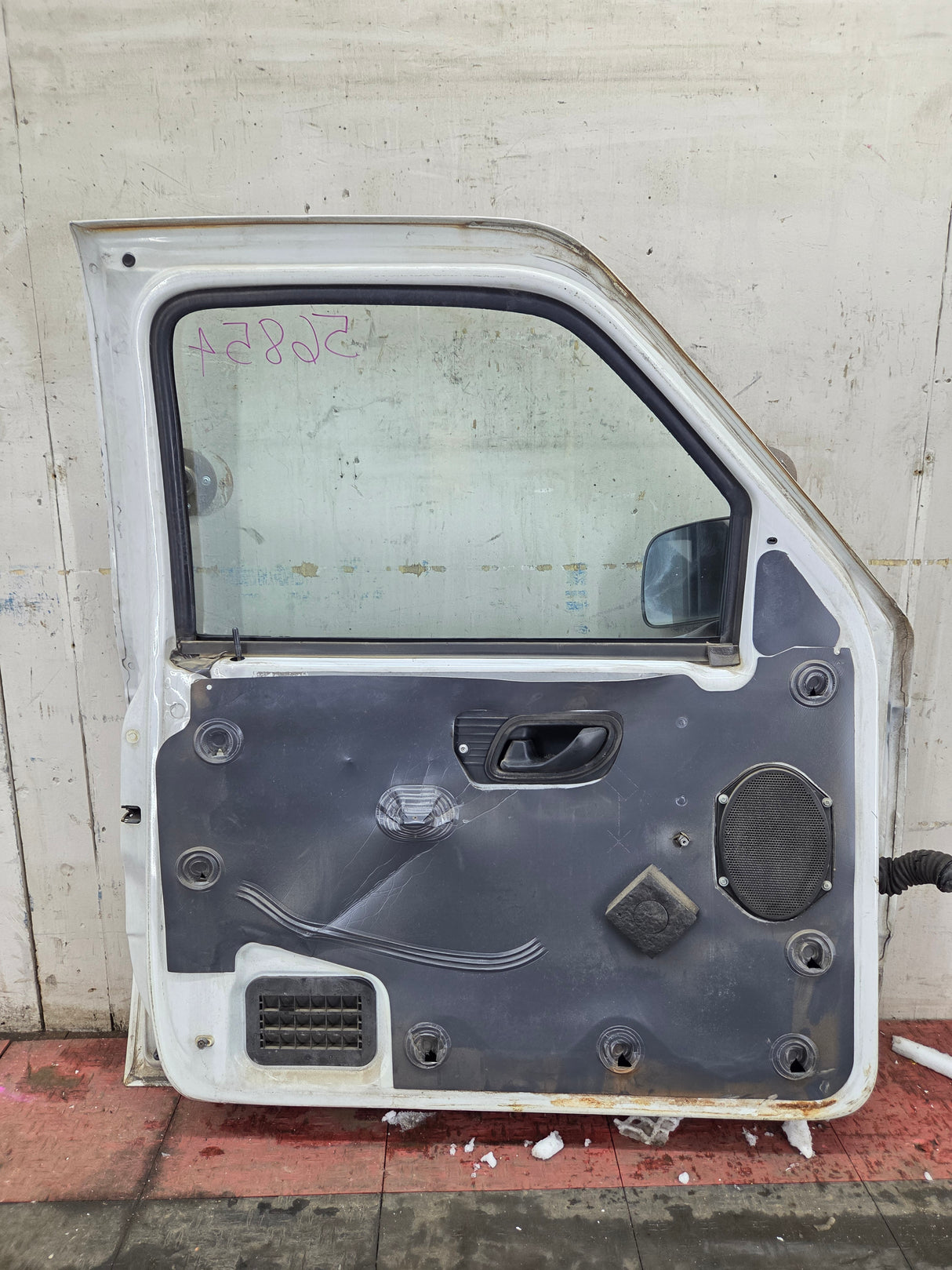 1993-2002 Ford Ranger Driver Side Front Left Hand Door