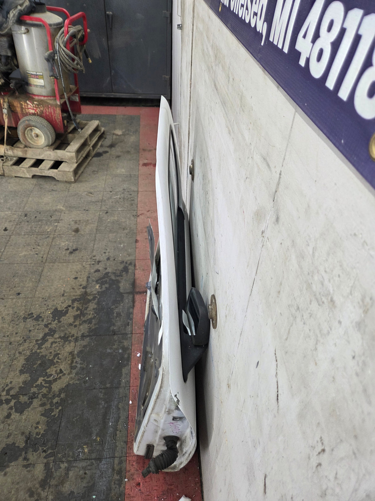 1993-2002 Ford Ranger Driver Side Front Left Hand Door