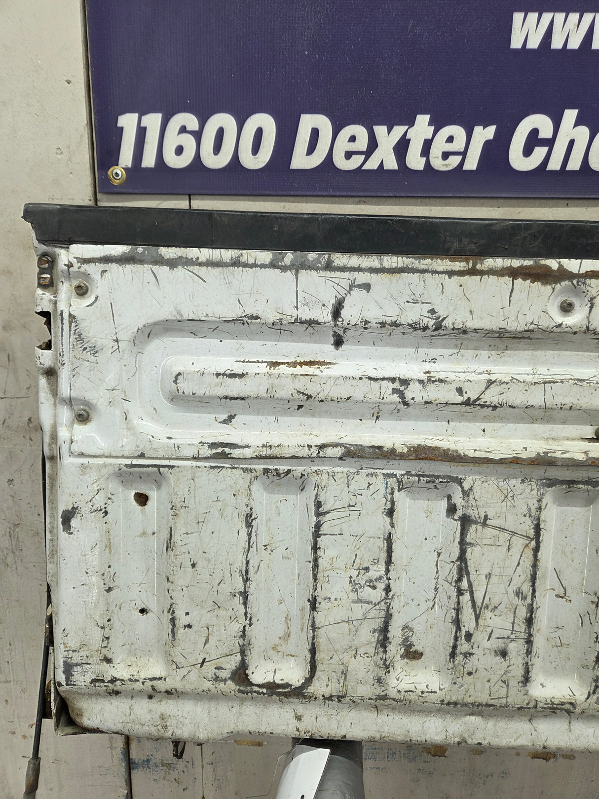 2008-2016 Ford Super Duty Tailgate F250 F350 F450 F550 - Oxford White