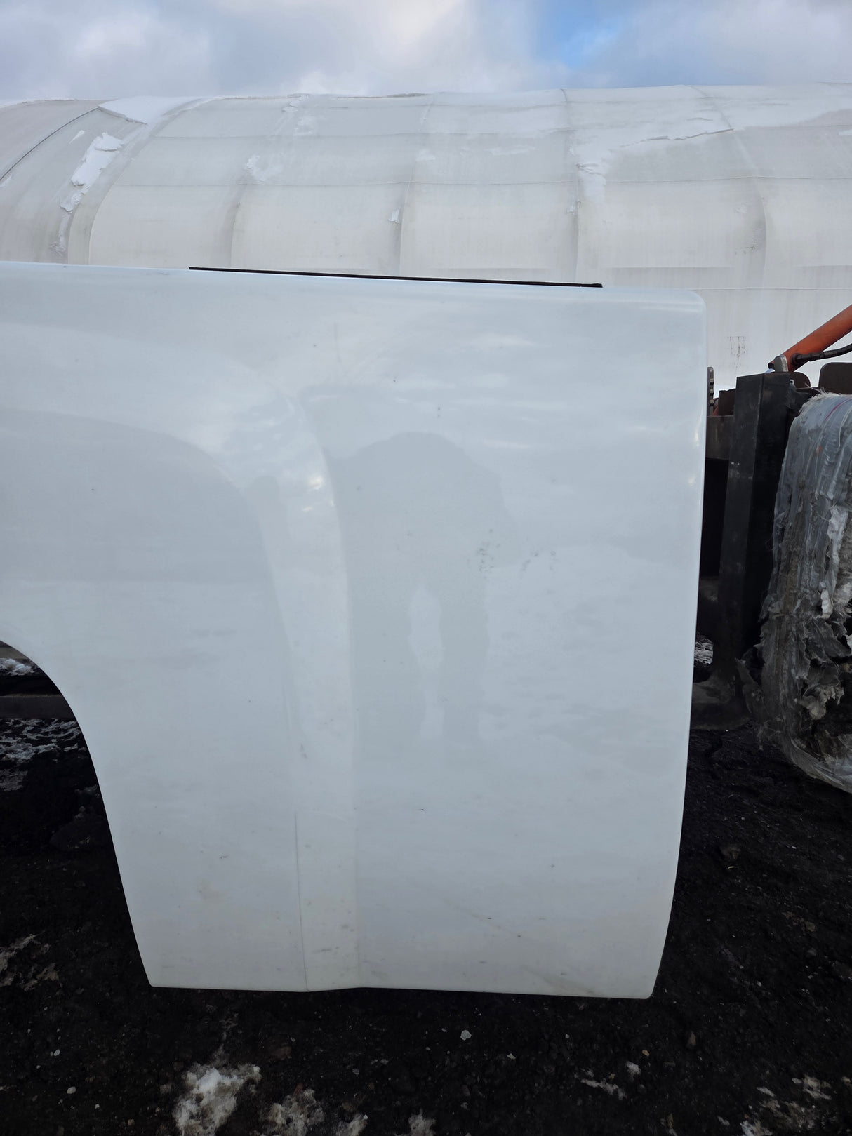 2007-2013 Chevrolet Silverado 1500 2500 3500 HD 6' 6" Short Truck