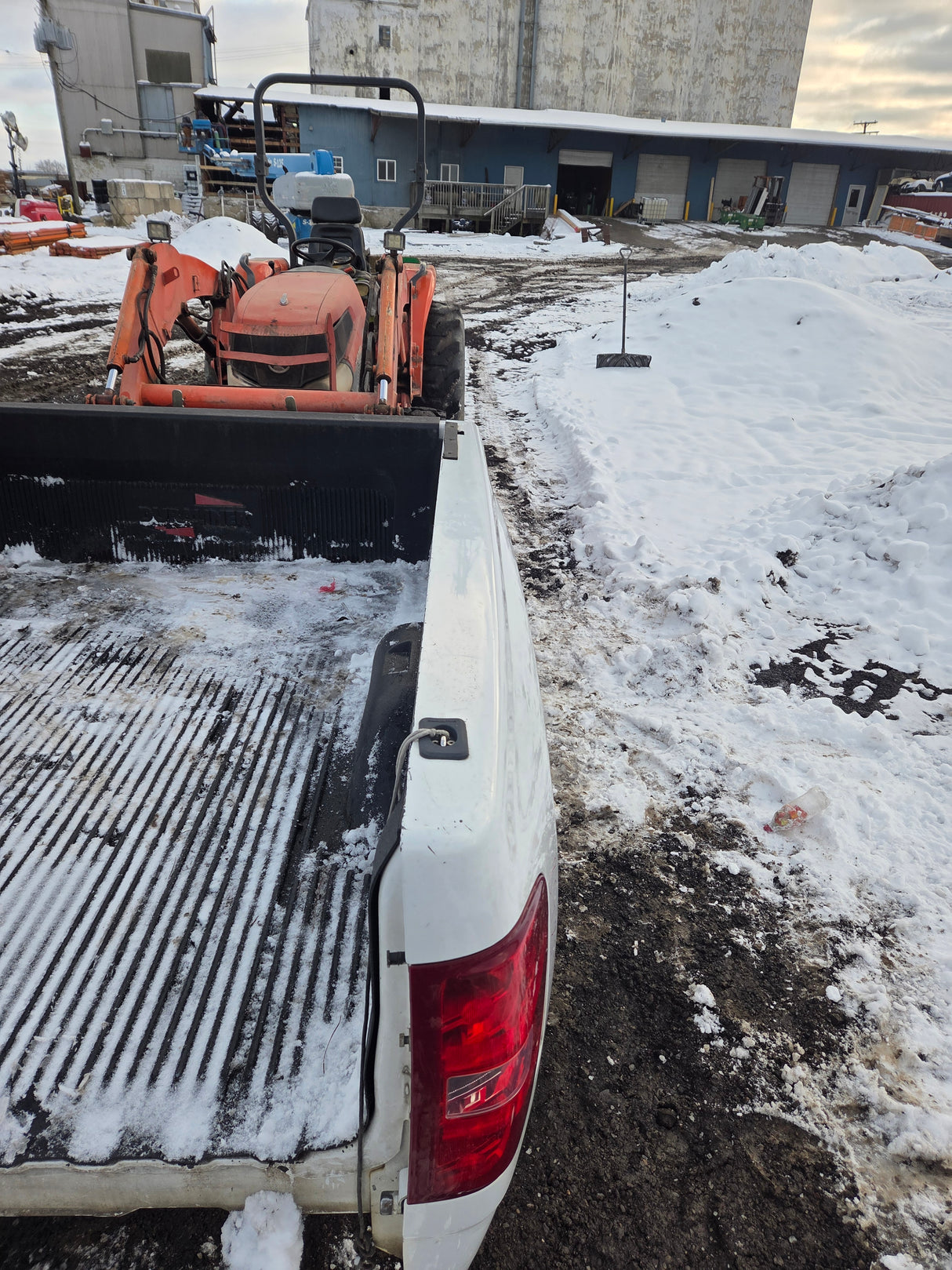 2007-2013 Chevrolet Silverado 1500 2500 3500 HD 6' 6" Short Truck