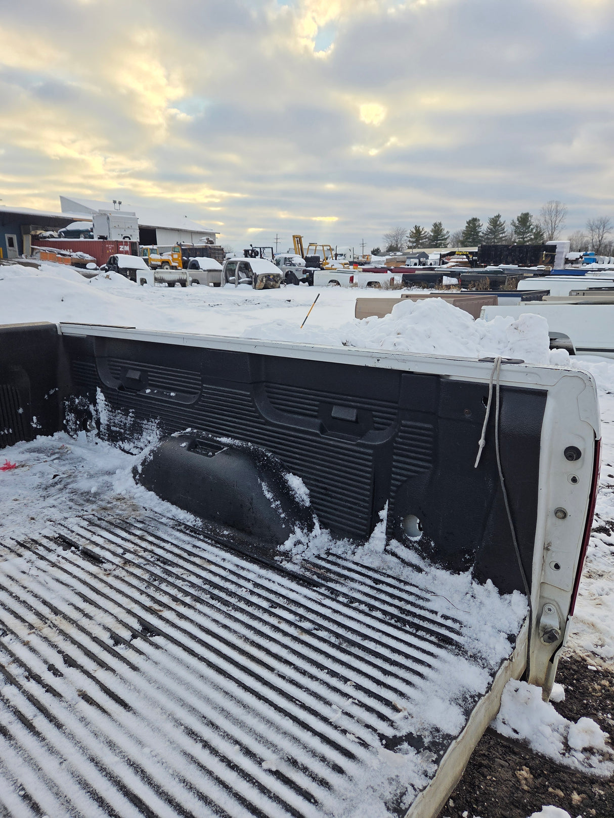 2007-2013 Chevrolet Silverado 1500 2500 3500 HD 6' 6" Short Truck