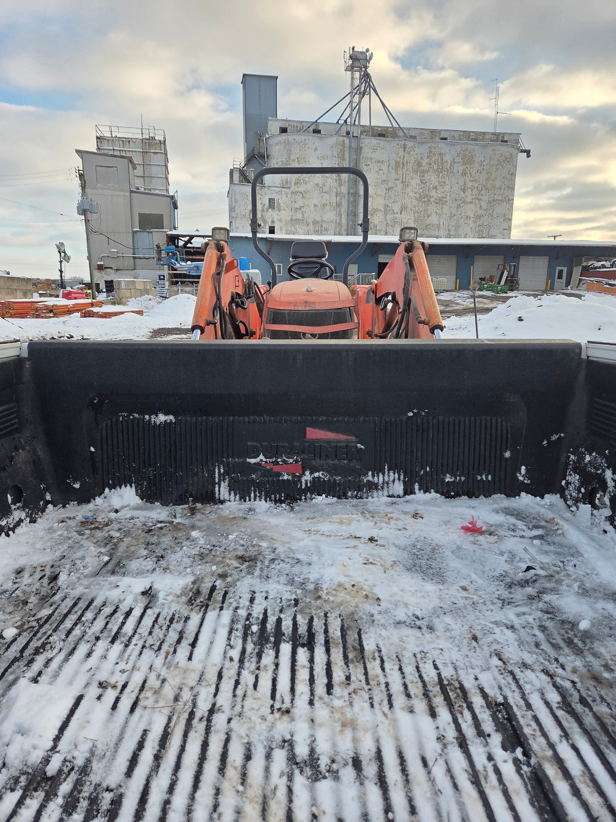 2007-2013 Chevrolet Silverado 1500 2500 3500 HD 6' 6" Short Truck