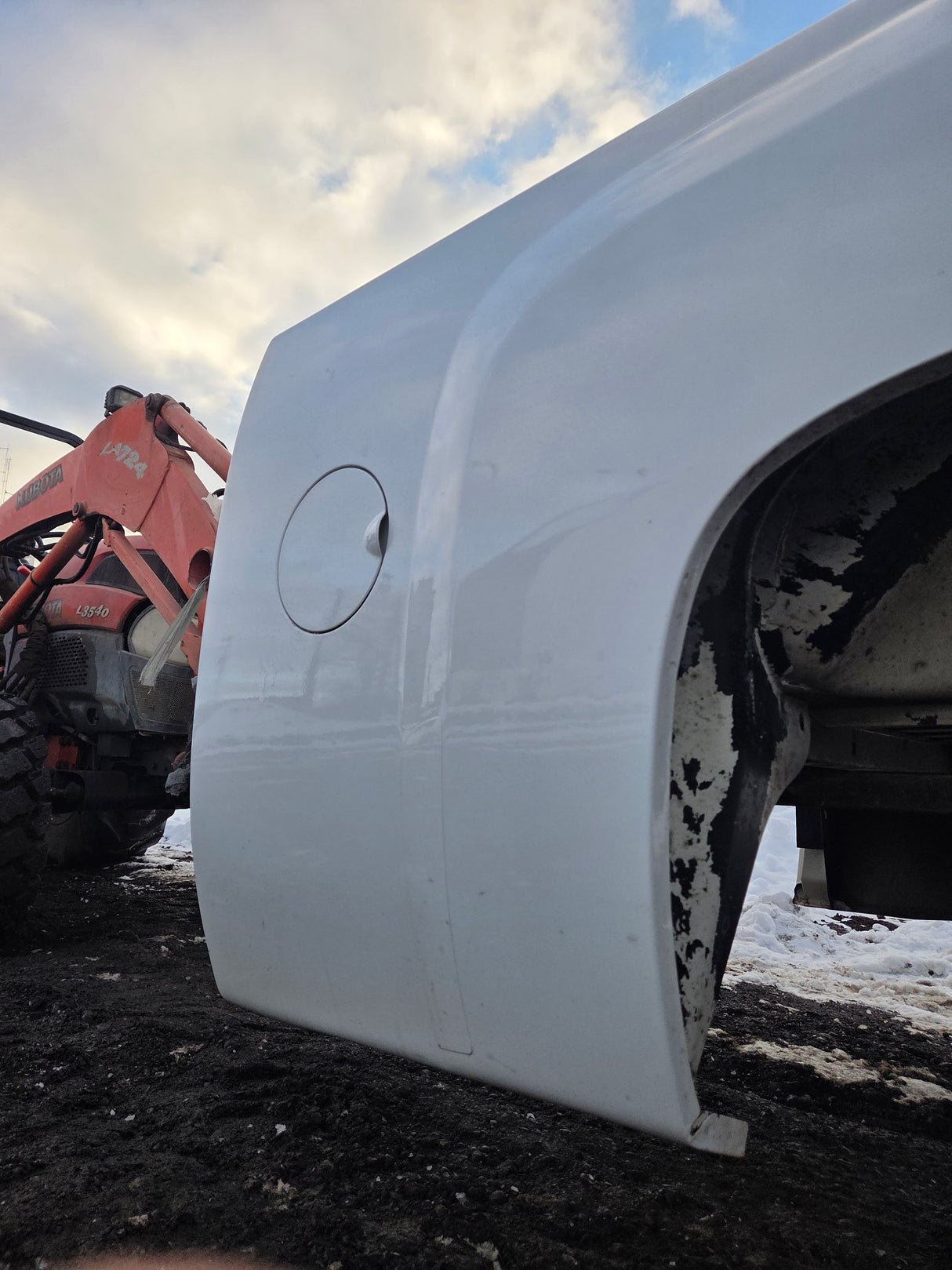 2007-2013 Chevrolet Silverado 1500 2500 3500 HD 6' 6" Short Truck