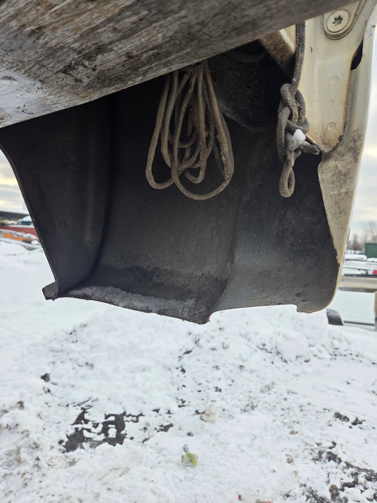 2007-2013 Chevrolet Silverado 1500 2500 3500 HD 6' 6" Short Truck