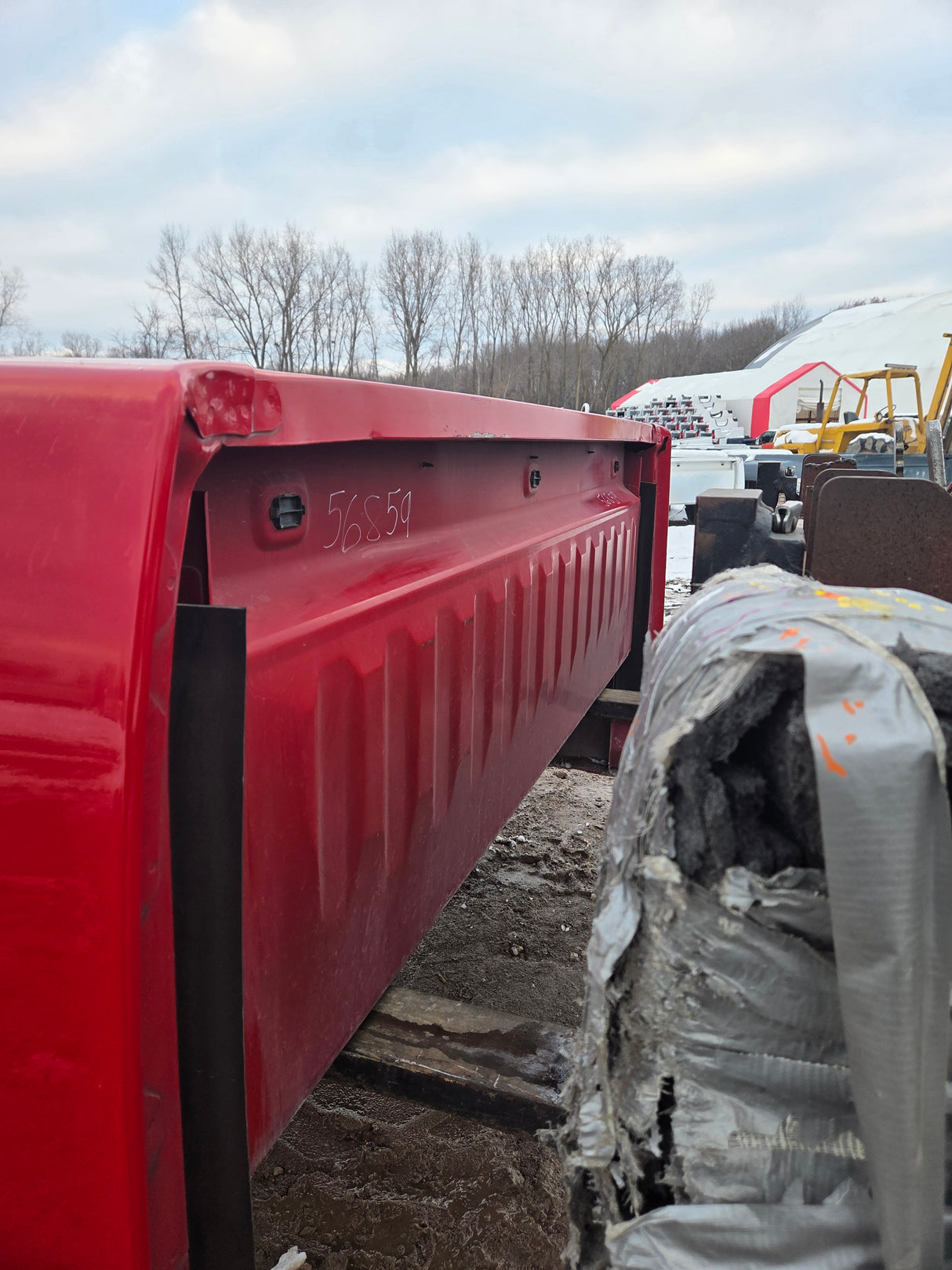 2007-2013 Chevrolet Silverado 1500 2500 3500 HD 6' 6" Short Truck Bed - Red