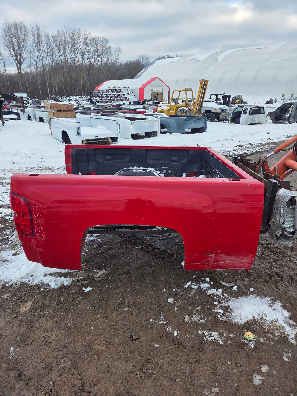 2007-2013 Chevrolet Silverado 1500 2500 3500 HD 6' 6" Short Truck Bed - Red