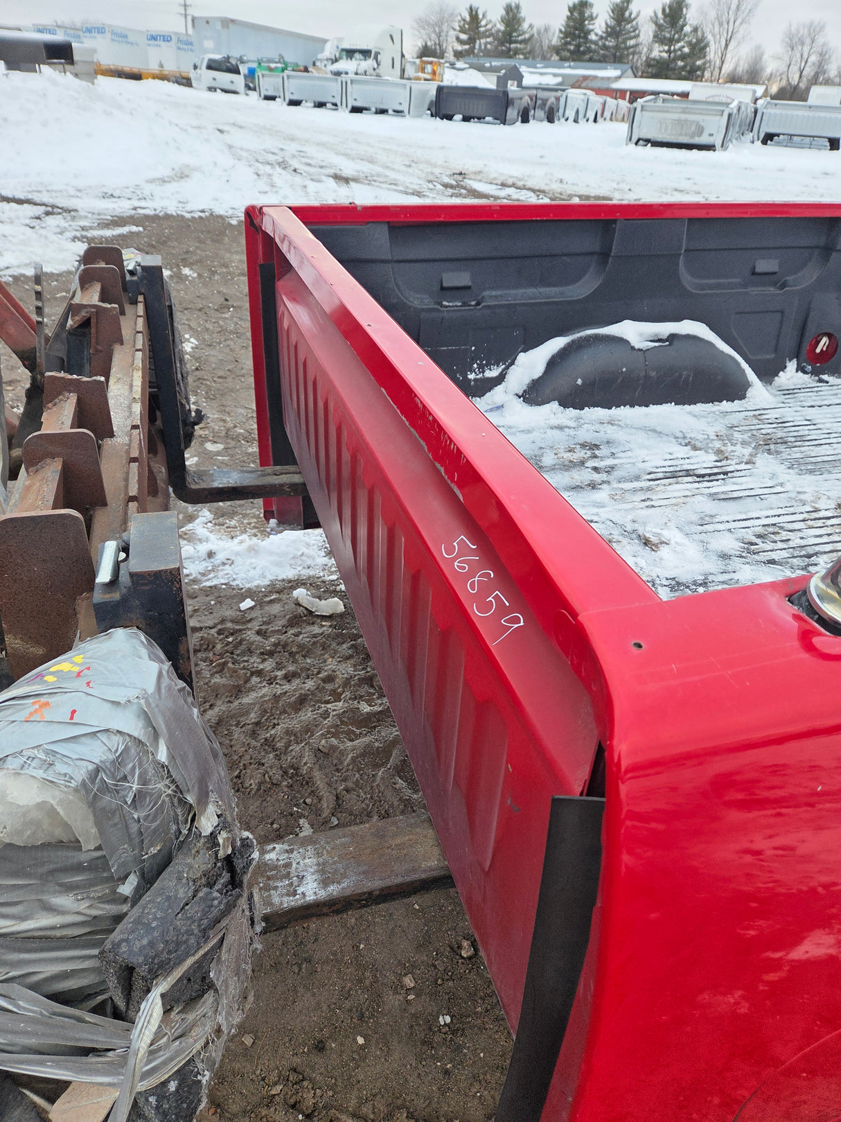 2007-2013 Chevrolet Silverado 1500 2500 3500 HD 6' 6" Short Truck Bed - Red