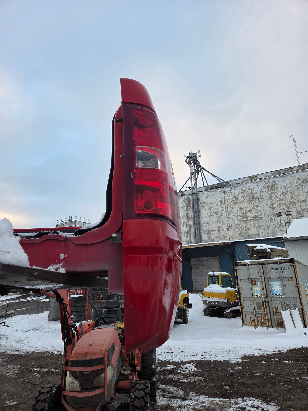 2007-2013 Chevrolet Silverado 1500 2500 3500 HD 6' 6" Short Truck Bed - Red