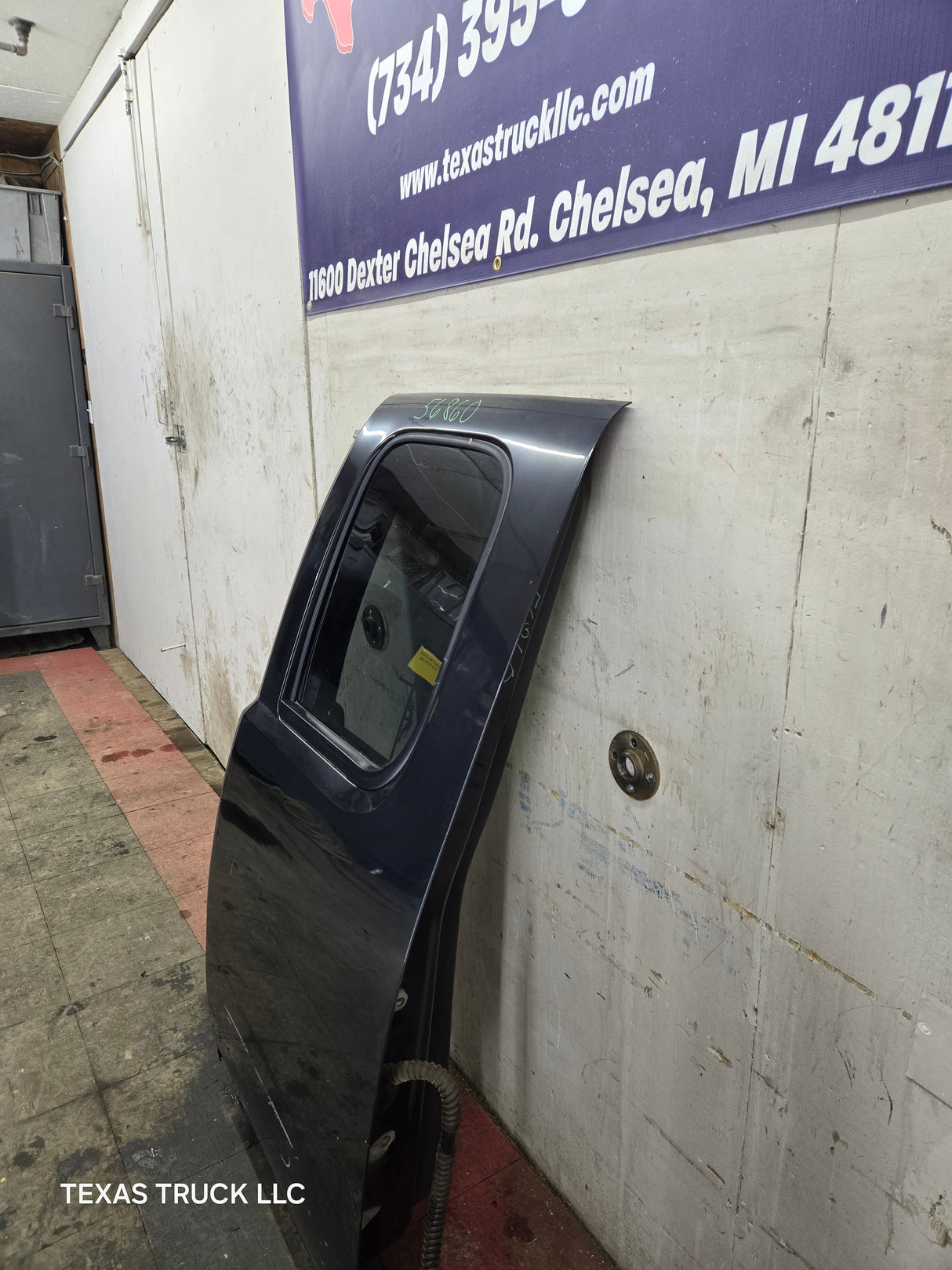 2007-2013 Chevrolet Silverado / GMC Sierra 1500 2500 3500 HD Driver Side Extended Cab LH Rear Door