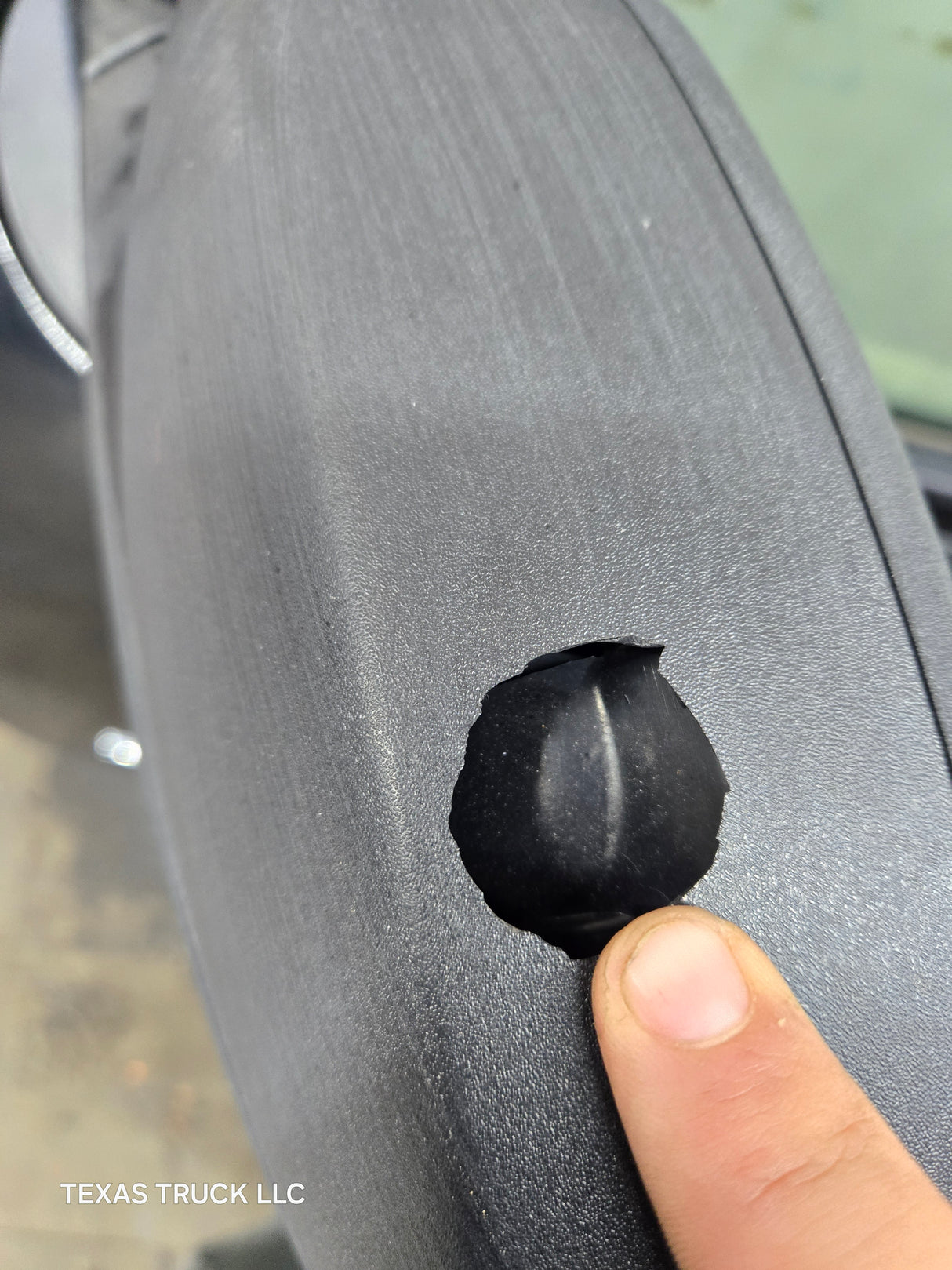 2007-2013 Chevrolet Silverado / GMC Sierra 1500 2500 3500 HD LH Front Driver Side Door